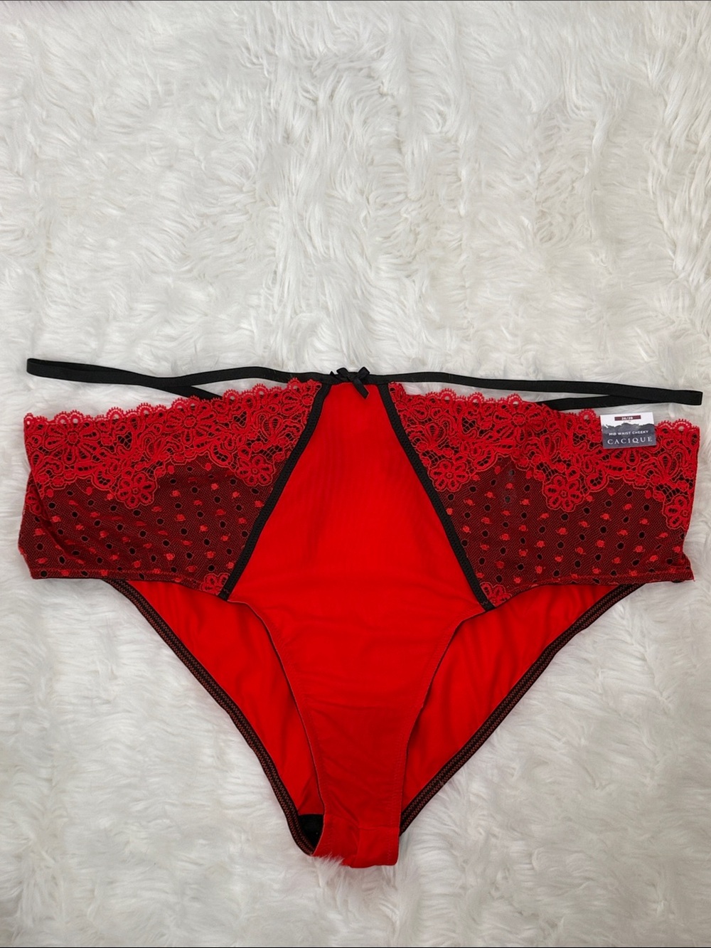 Women's Cacique Mid Waist Cheeky Panties with Metal Heart Accent Size 26/28 NWT